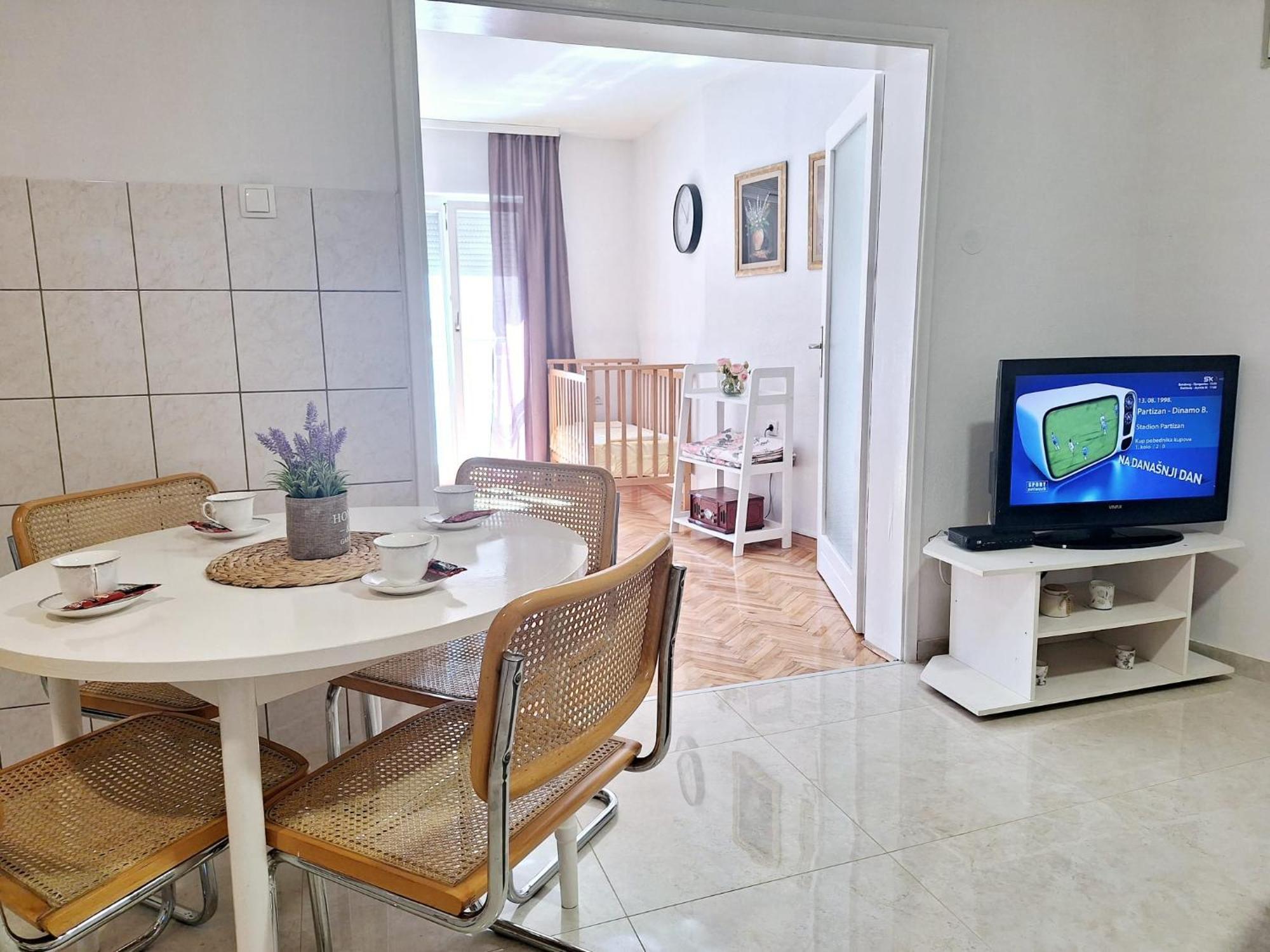 Apartman Square Μόσταρ Εξωτερικό φωτογραφία